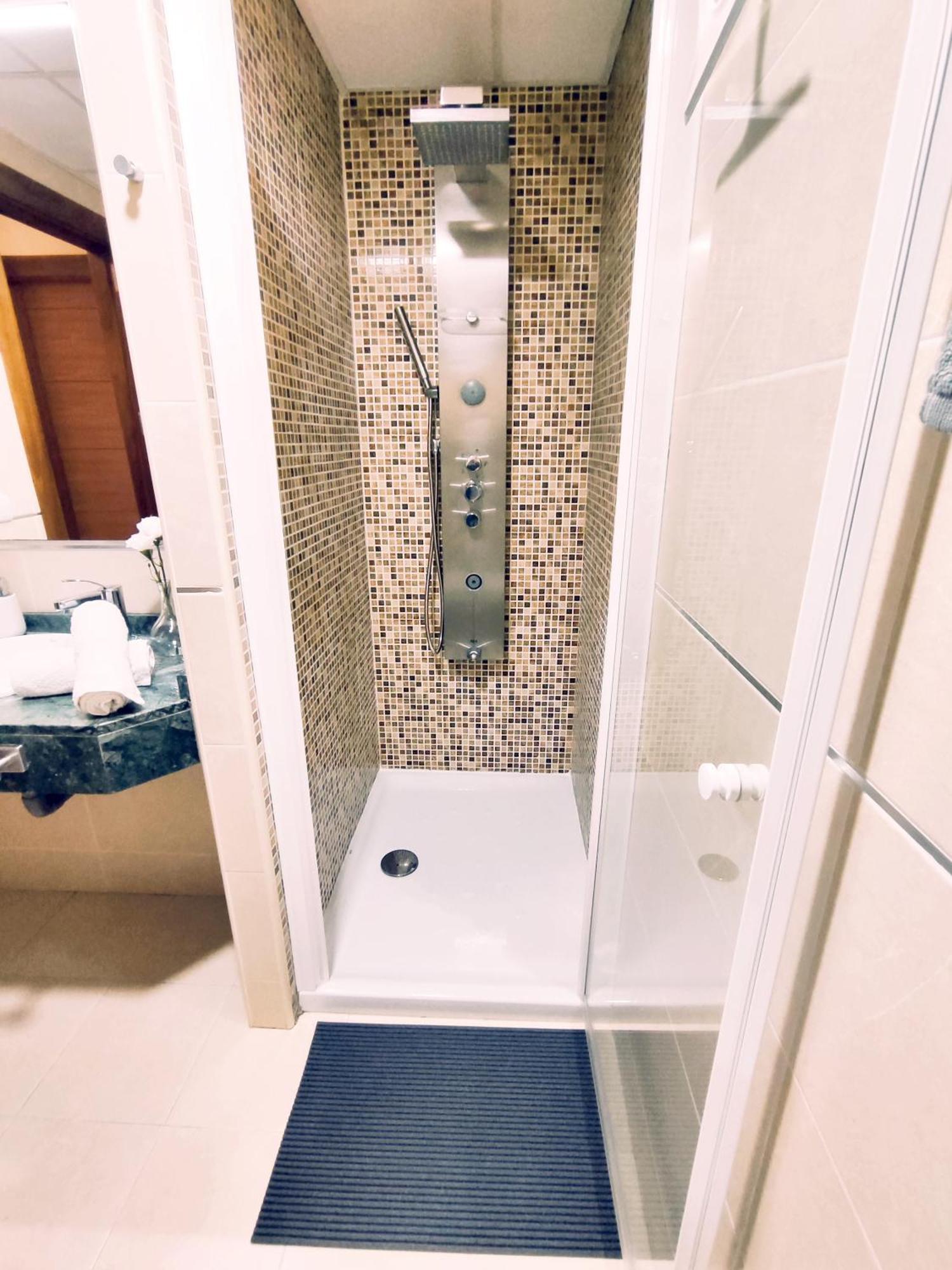 فيلا Casa Acogedora Con Vistas Espectaculares - Cozy Seaview House - 24H Access - Private Parking Almuñécar المظهر الخارجي الصورة